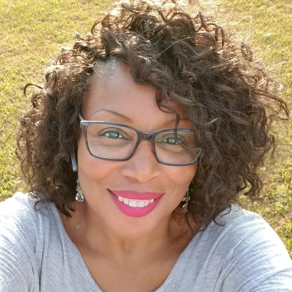 Meet your Posher, Shelia